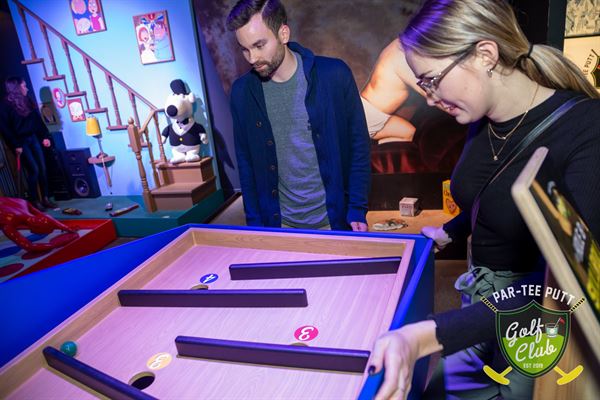 Par-Tee Putt Toronto