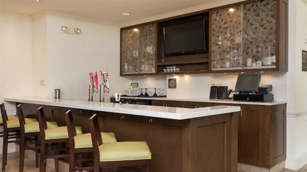 Hilton Garden Inn Kansas City/Kansas