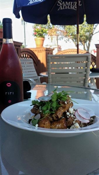 The Classic Cup Café