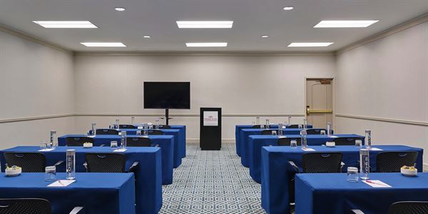 The Crowne Plaza New Orleans French Quarter