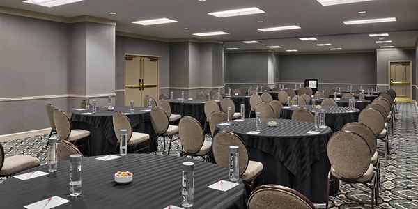 The Crowne Plaza New Orleans French Quarter