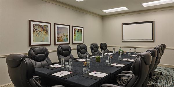 The Crowne Plaza New Orleans French Quarter