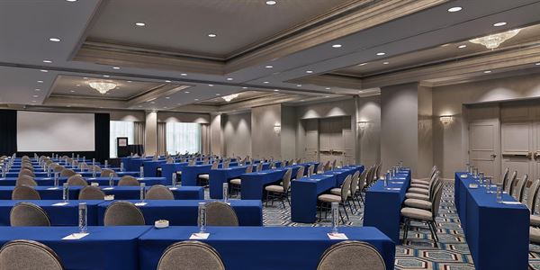 The Crowne Plaza New Orleans French Quarter