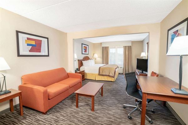 Wingate by Wyndham Charlotte Airport