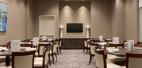 Embassy Suites by Hilton Kansas City Olathe