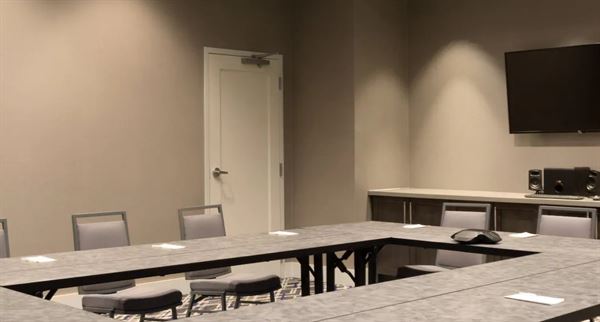 Embassy Suites by Hilton Kansas City Olathe