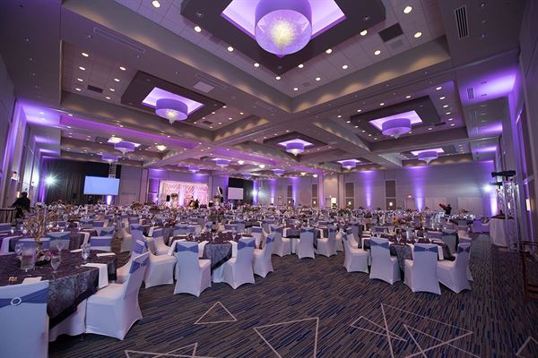 Embassy Suites by Hilton Kansas City Olathe