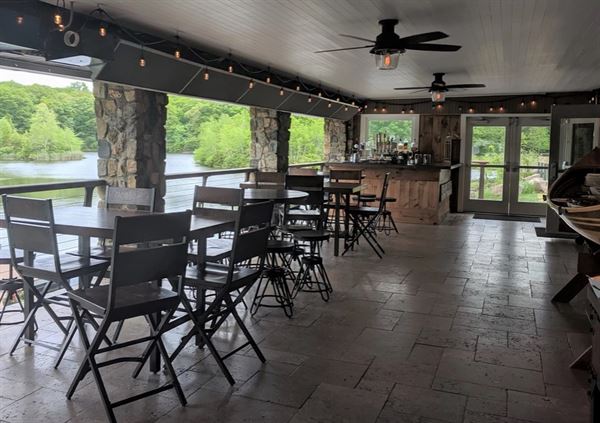 Rock Island Lake Club