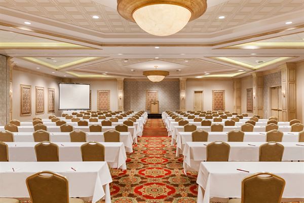 Suncoast Hotel & Casino