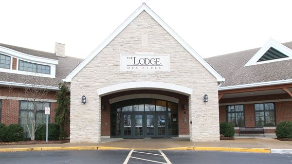 The Lodge Des Peres