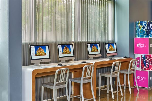 Aloft Houston By The Galleria