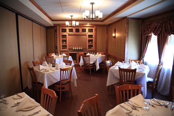 Casa Bella Ristorante & Lounge