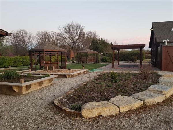 Prairie Hill Vineyard