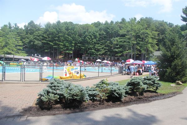 Fountain Spring Lake Event Venue