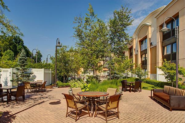Courtyard Montvale