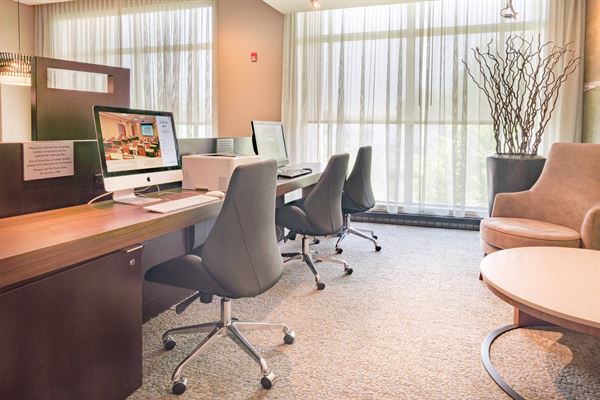 Courtyard Silver Spring Downtown