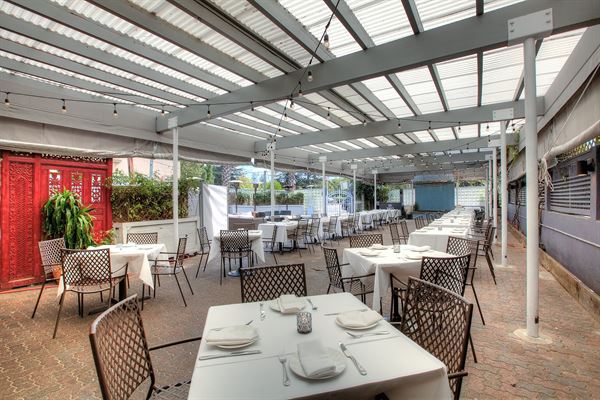 INDO Restaurant & Lounge