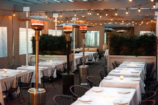 INDO Restaurant & Lounge