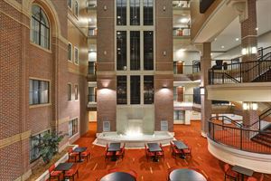 Courtyard Cafe/Waterfall Atrium