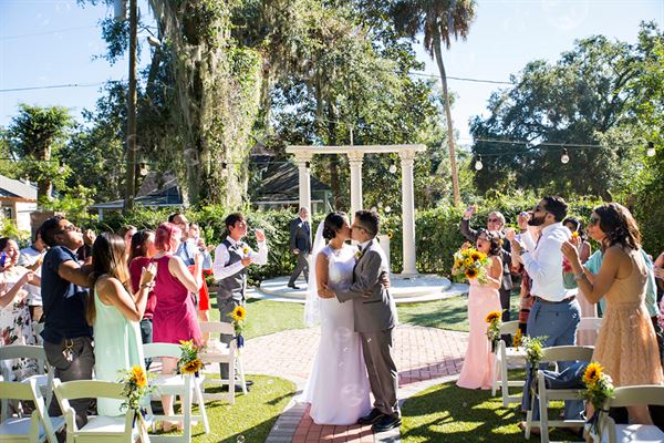 White Magnolia Weddings & Events