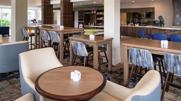 Hilton Garden Inn Baton Rouge Airport