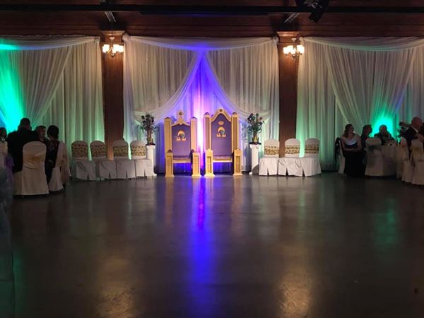 Le Fleur De Lis Reception Hall & Catering