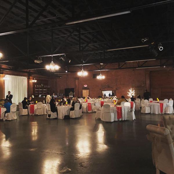 Le Fleur De Lis Reception Hall & Catering
