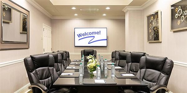 Holiday Inn Express Savannah-Historic District