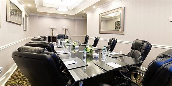 Holiday Inn Express Savannah-Historic District