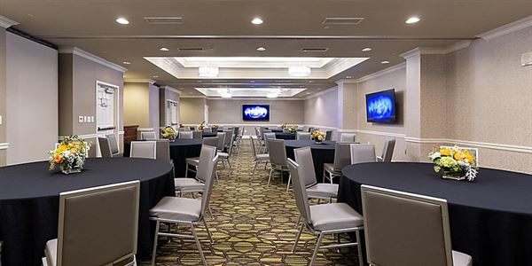 Holiday Inn Express Savannah-Historic District