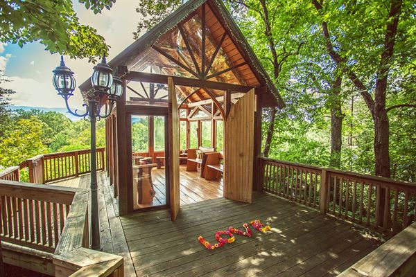 Nolichuckey Bluffs Wedding Venue