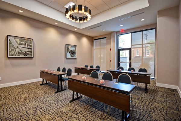 Homewood Suites by Hilton Downtown Greenville
