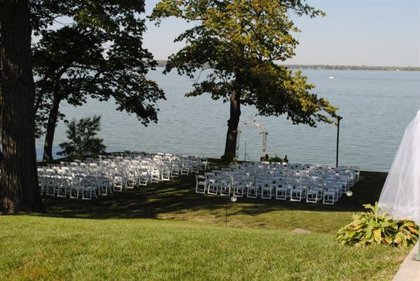 Stoughton Country Club