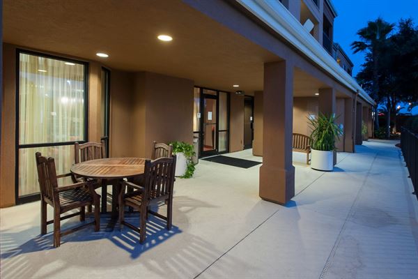 Courtyard by Marriott Lakeland/Lakeside Village