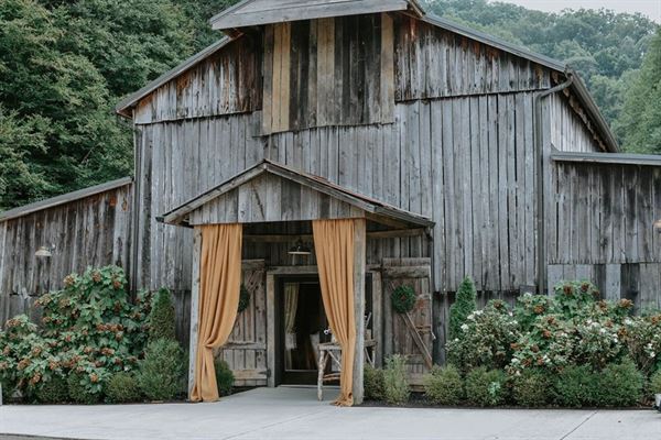 The Barn at Chestnut Springs
