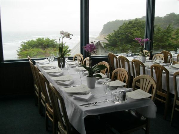 Moss Beach Distillery Restaurant