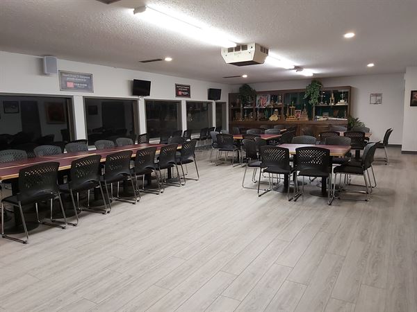 100 Mile Curling Club