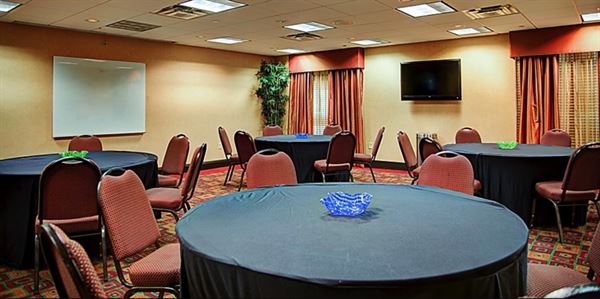 Holiday Inn Express & Suites South