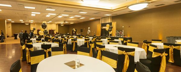 Parke Regency Hotel & Conference Center