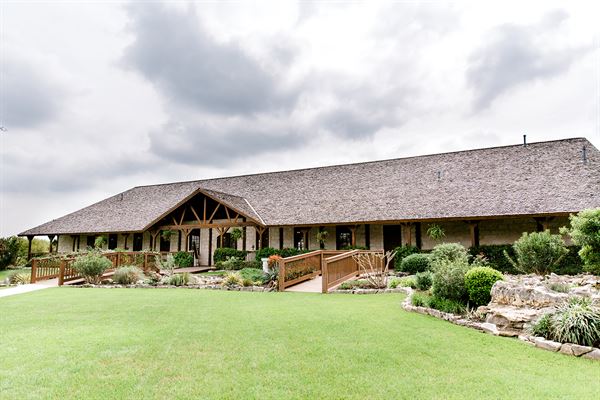 The Milestone | New Braunfels