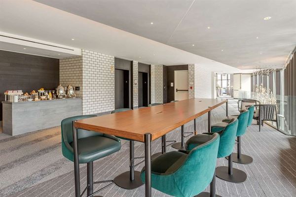 Cambria Hotel Boston Downtown