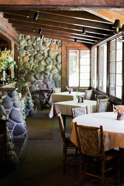 Orchard Canyon on Oak Creek