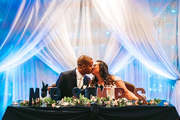 Georgina's Restaurant & Banquets