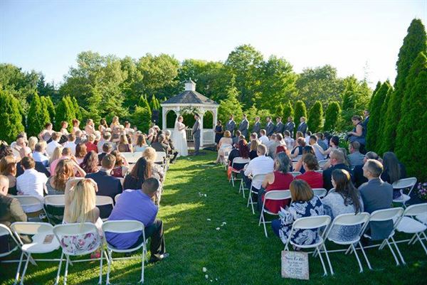 Georgina's Restaurant & Banquets