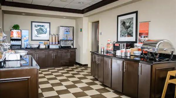 Hampton Inn Victoria