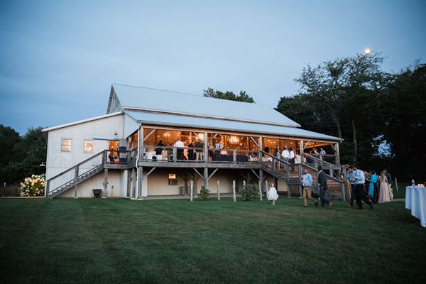 Hidden Vineyard Wedding Barn