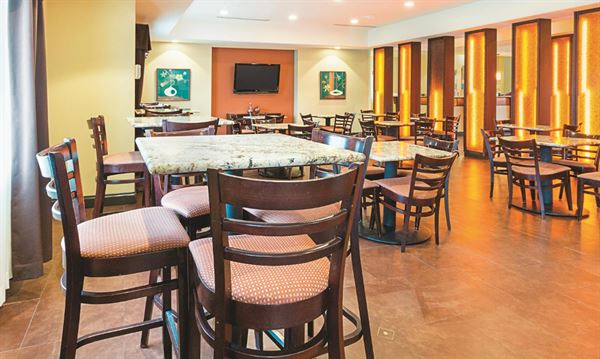 La Quinta Inn & Suites Woodway - Waco South