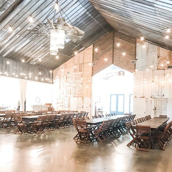 Vintage Oaks Ranch Wedding and Event Venue