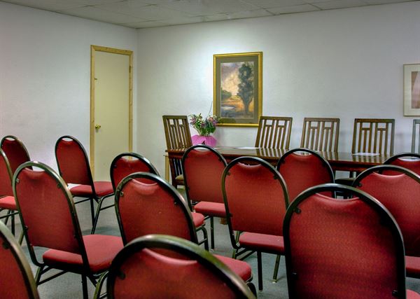 Fort Marcy Hotel Suites