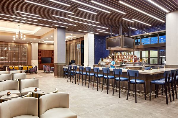 Cambria Hotel Anaheim Resort Area